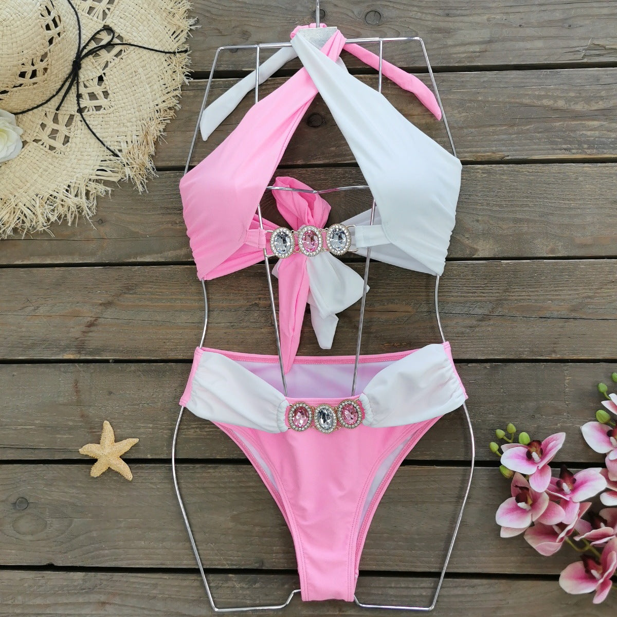 Maillot de bain 2 pièces croisé devant – Look sexy et maintien parfait