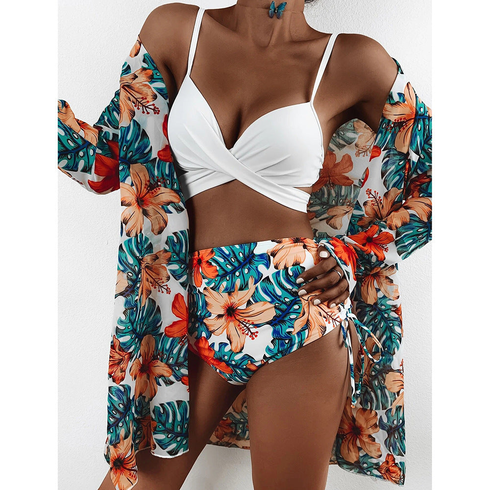 Maillot de Bain Femme Tropical – Élégance Exotique pour l'Été 2025